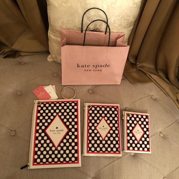 Kate Spade ♠️ 3Ring Pouch Bags - Picture 6 of 16